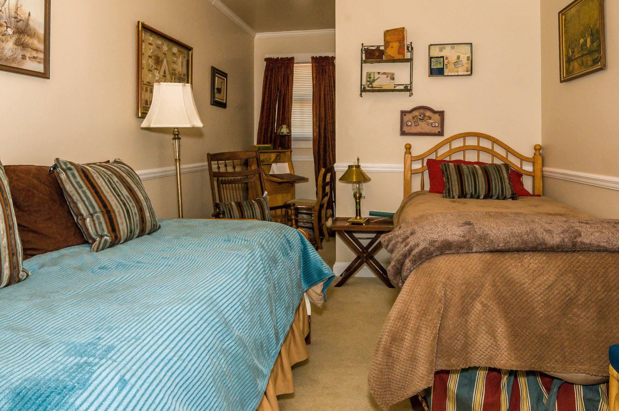 Bed and Breakfast Holly House Of Hamilton Exterior foto